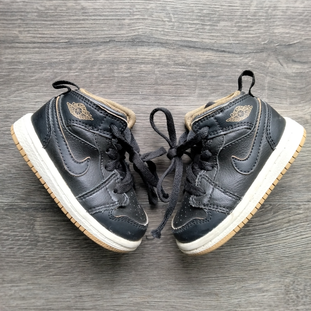 Jordan 1 Mid BT Toddler's Shoes Black/Metallic Gold/White Sneakers Baby Size 4C